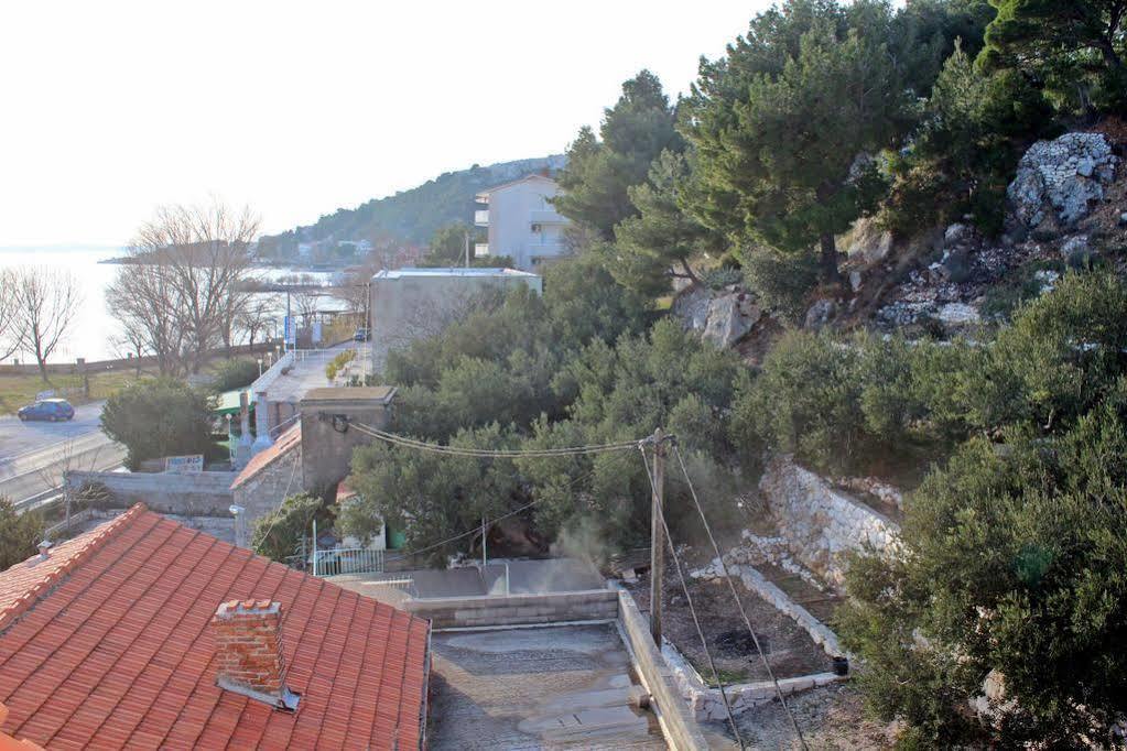 Pansion Begic Hotel Omiš Eksteriør billede
