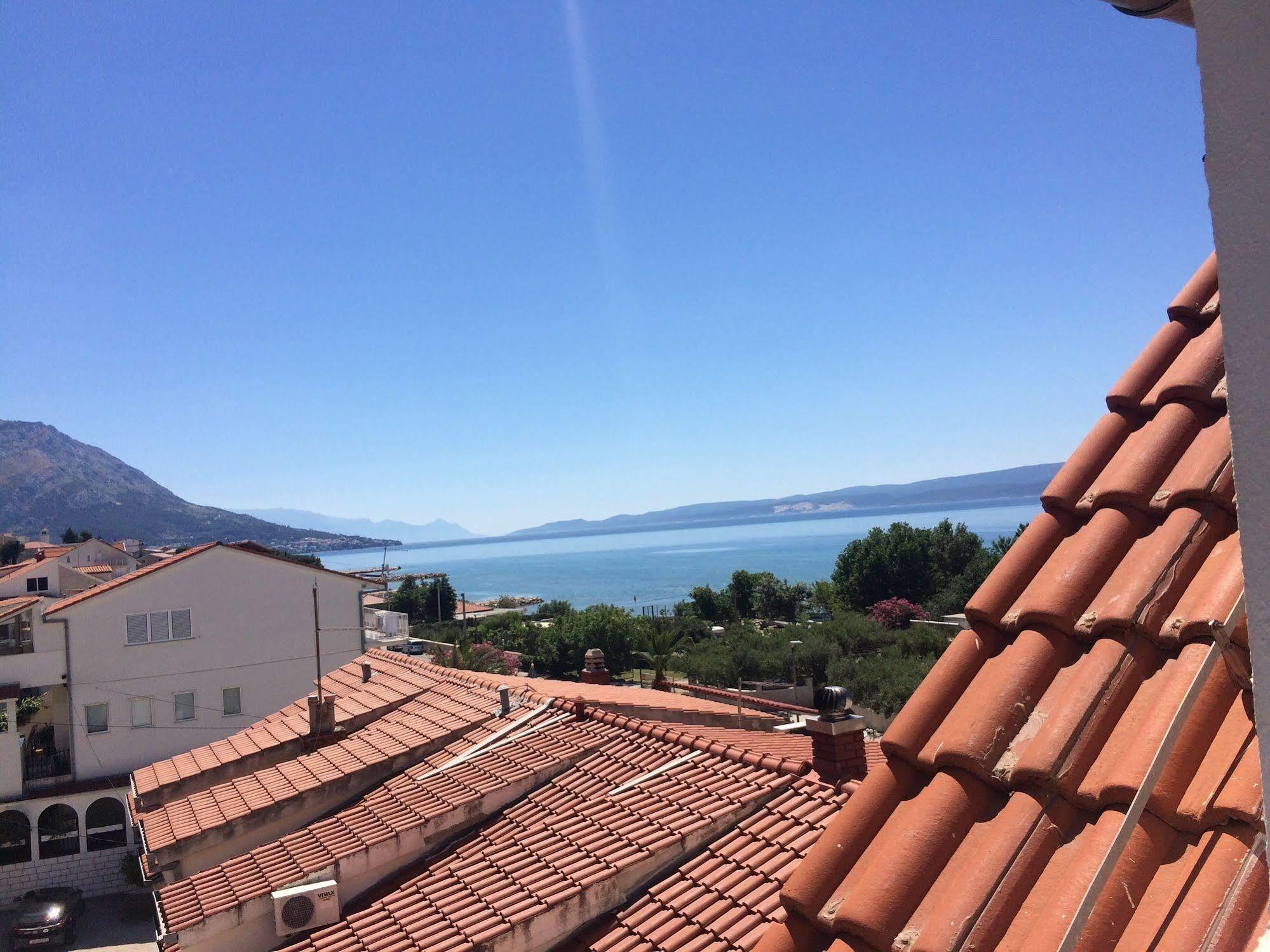 Pansion Begic Hotel Omiš Eksteriør billede